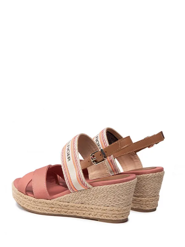 Th Artisanal Mid Wed